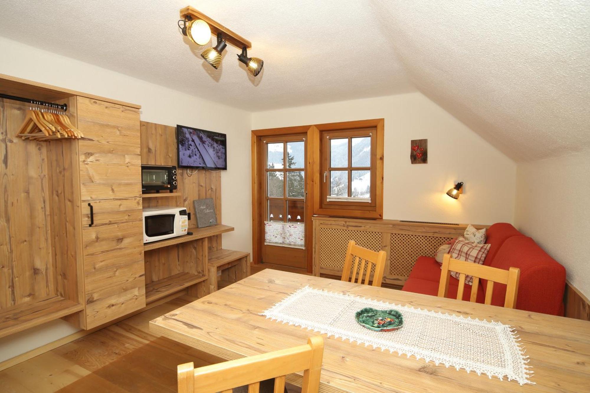 Linarhof Apartment Urlaub Am Bio Bauernhof Haus im Ennstal Rum bild