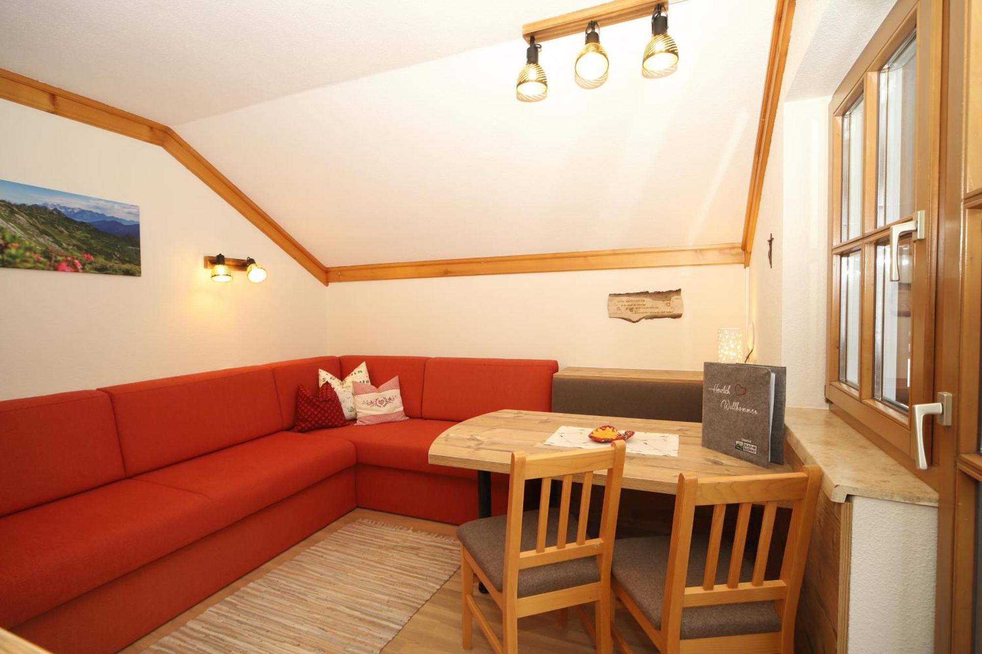 Linarhof Apartment Urlaub Am Bio Bauernhof Haus im Ennstal Rum bild