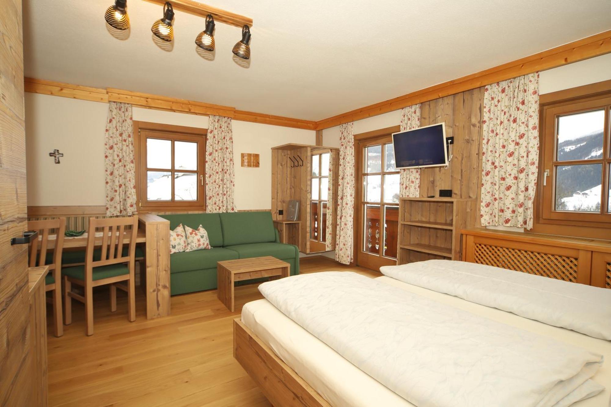 Linarhof Apartment Urlaub Am Bio Bauernhof Haus im Ennstal Rum bild